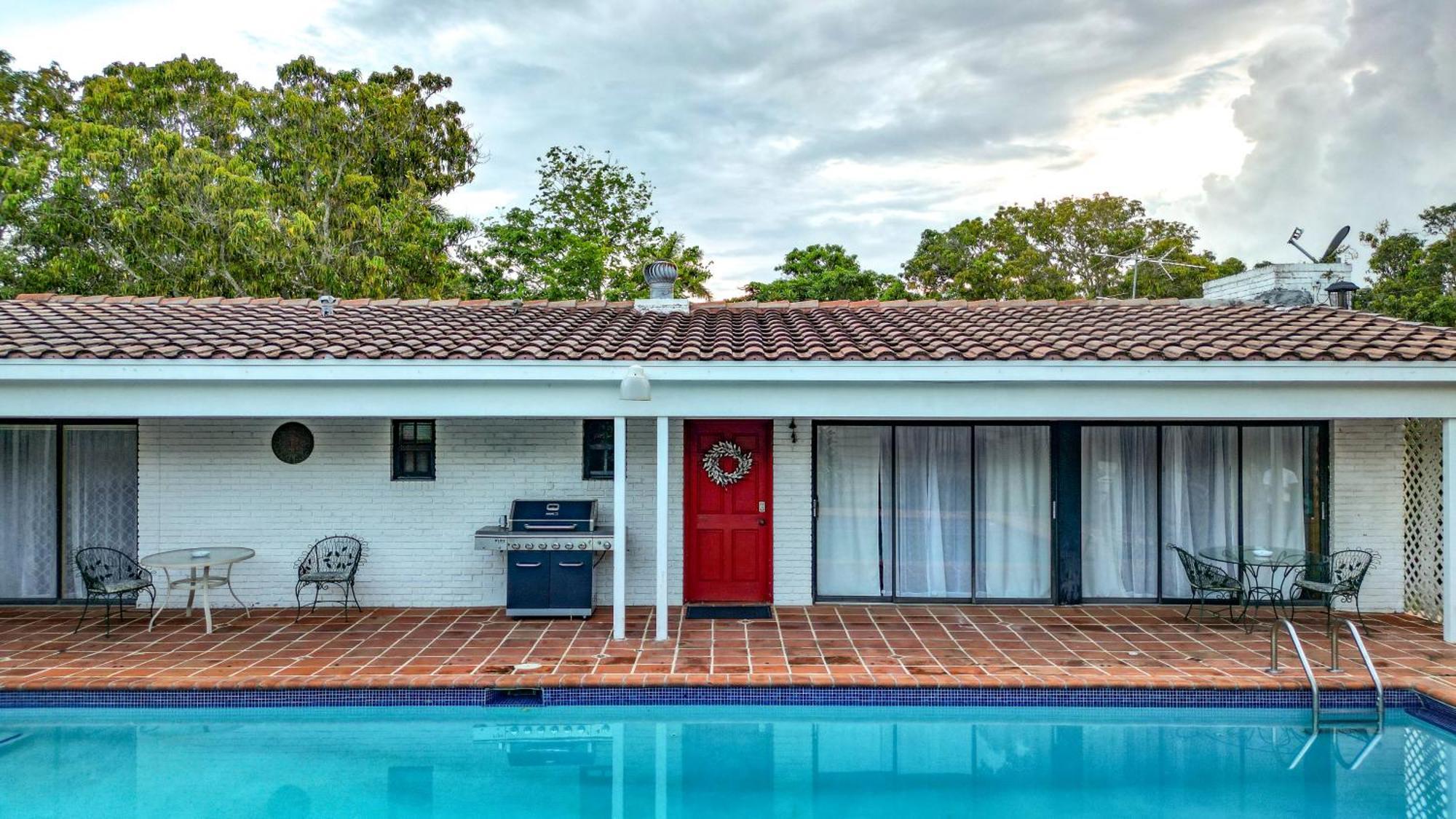 One-Bedroom House