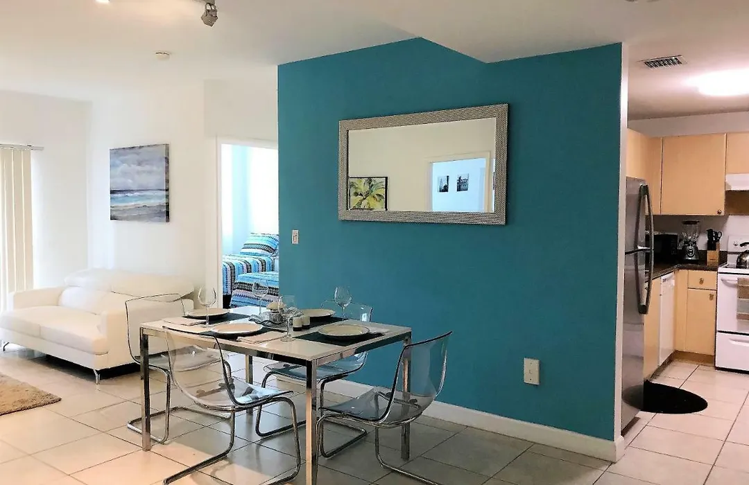 Shamrock By The Gables-1
