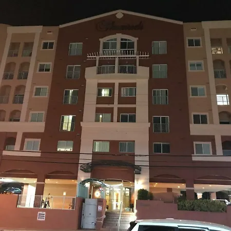 Shamrock By The Gables-2