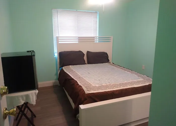 Guest house: Mimo Home Studio With Private Entrance & Key