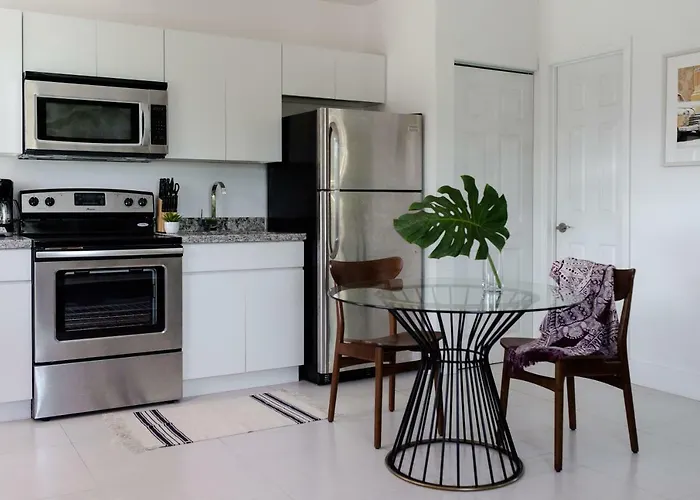 Apart hotel: Sonder — Wynwood Walls