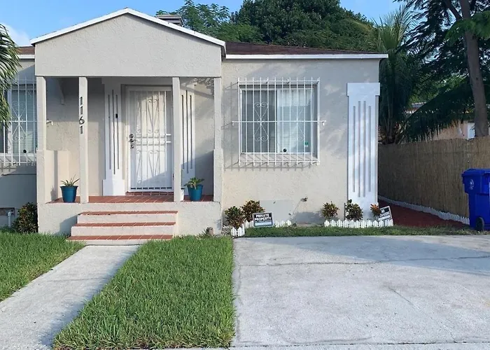 B&B only: Cute, Cozy Mother-In-Law Suite In The Heart Of Miami